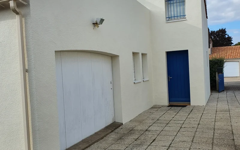 Ravalement de façade et peinture hydrofuge en Vendée